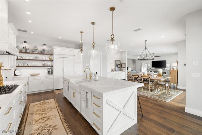 Building Photo - 414 Palm Ct