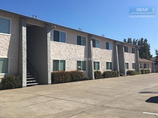 Photo - Lake Boulevard Apartment Homes