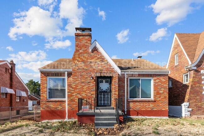 Building Photo - 5902 Dressell Ave Rental