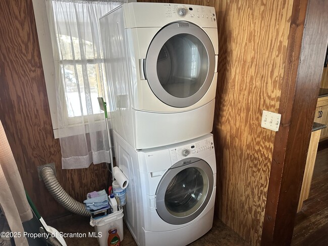 Photo - 1108 N Abington Rd