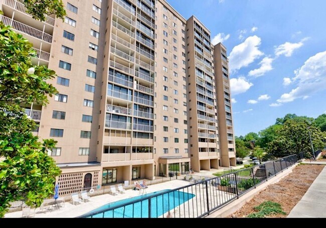 Building Photo - Newly Renovated Condo Located In Highly Desirable Area Of Forest Acres! Unit 1825 St. Julian Place 10L