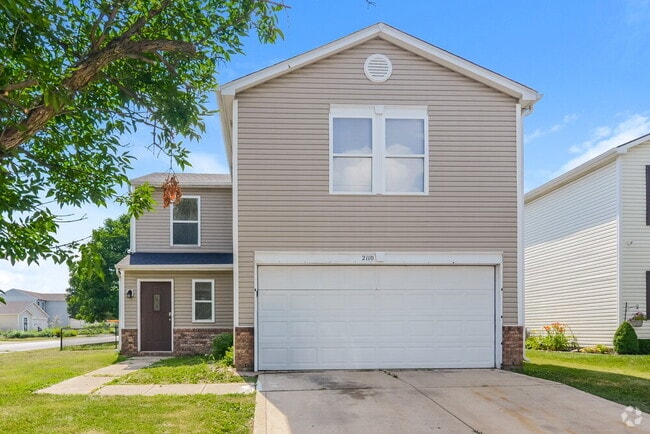 Building Photo - 2110 Dutch Elm Dr Rental