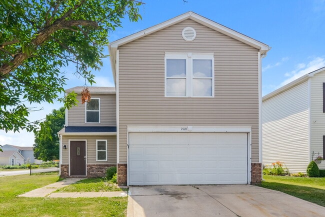 Building Photo - 2110 Dutch Elm Dr Rental