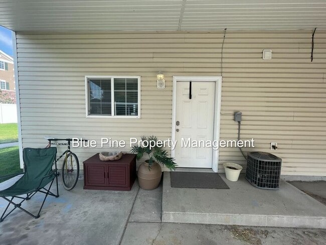 Photo - 577 Legacy Ln
