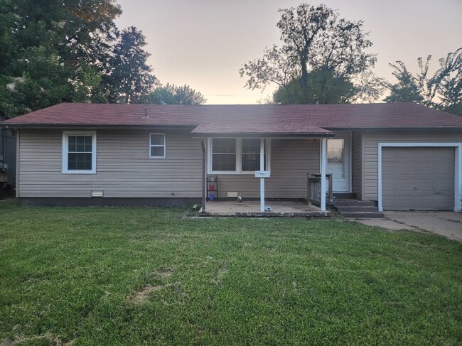Building Photo - 3321 N Holman Ct Rental