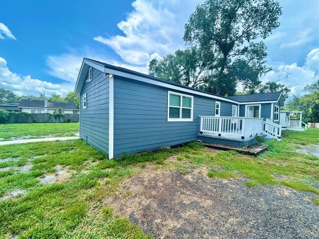 Photo - 8004 N Marks St