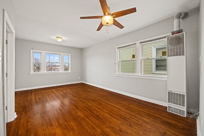 Photo - 5257 W Lexington St