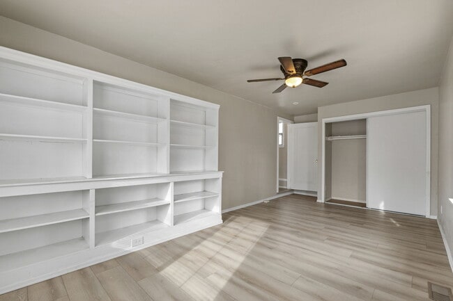 Photo - 1321 E Monument St