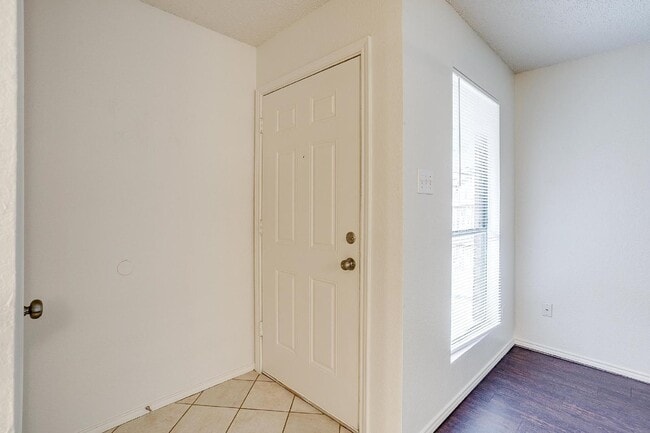 Photo - Charming 3 Bedroom Home with 2 Full Baths