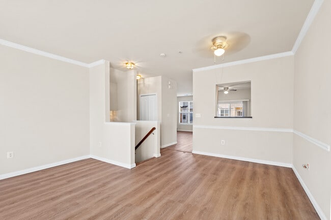 Photo - 5530 Capital Gateway Dr