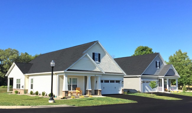 Bungalow - Creekstone