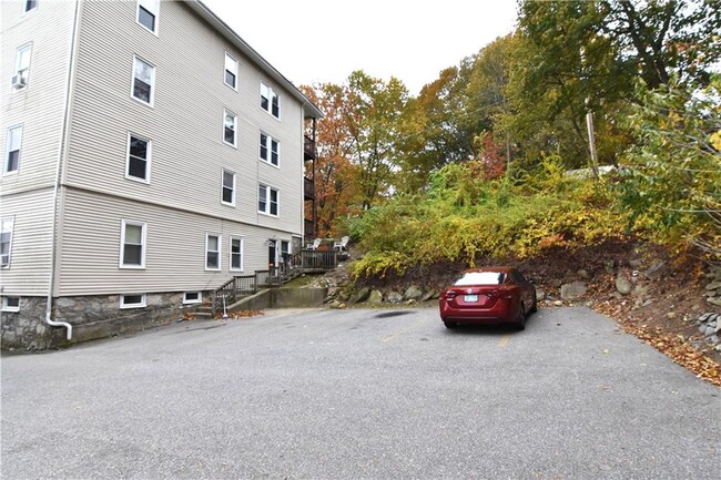 Photo - 818 Bernon St