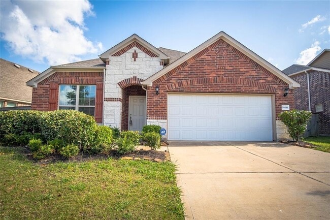 Photo - 28519 Pleasant Forest Dr House