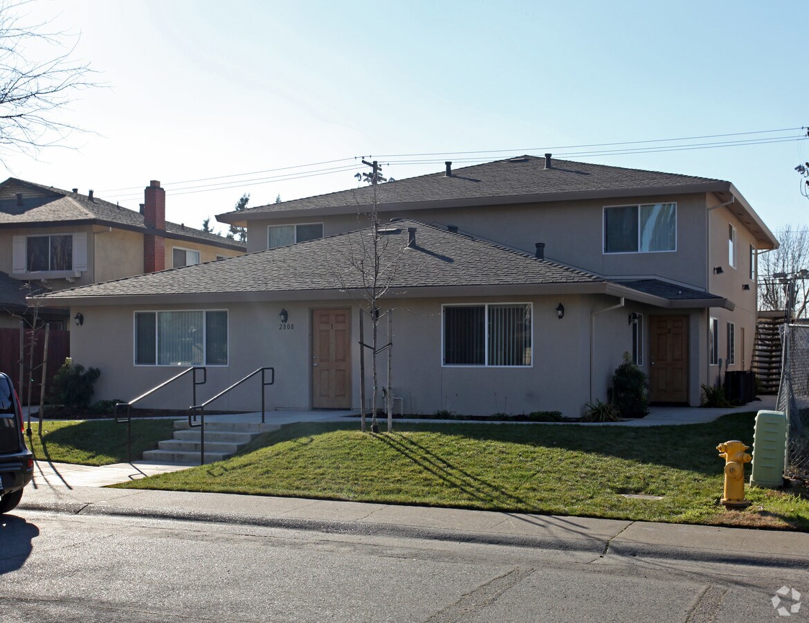 Photo - Folsom Estates