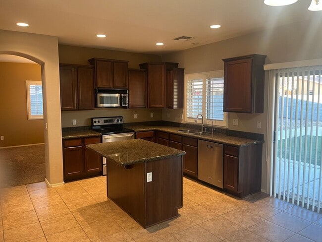 Photo - 16412 W Hope Dr