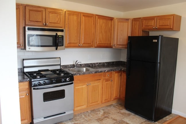 Photo - 1825 Maryland Avenue