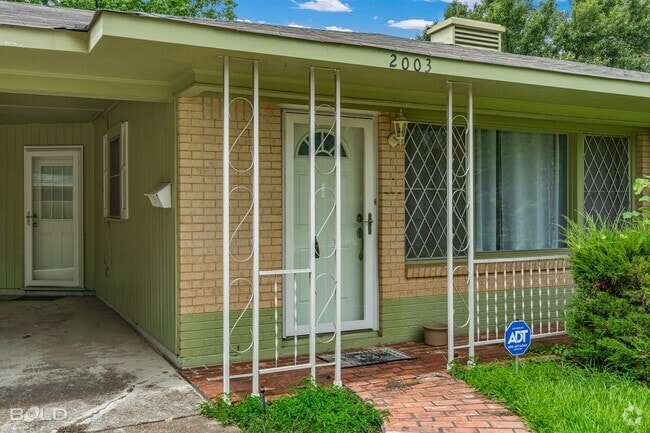 Building Photo - BEAUTIFUL 3 BEDROOM 2 BATH IN BOSSIER Rental
