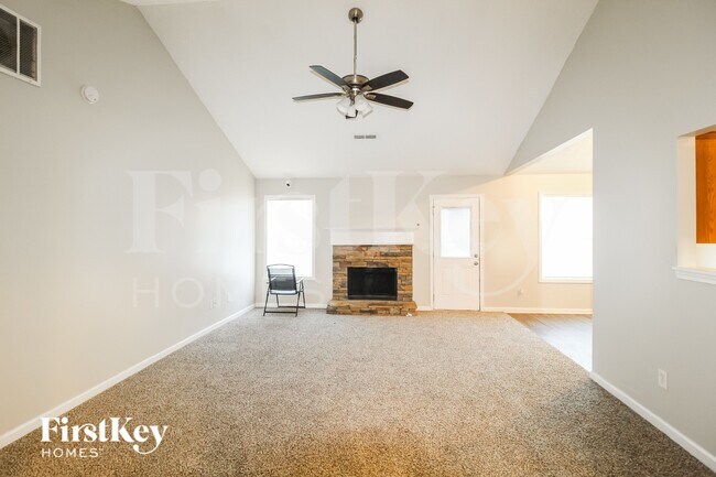 Photo - 175 Mills Creek Ln