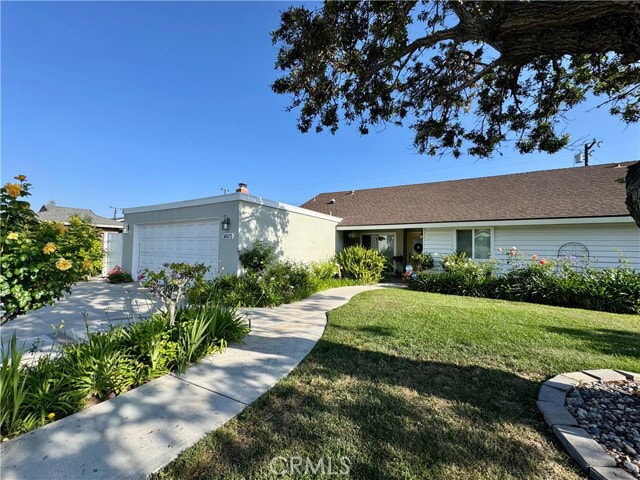 Photo - 18572 Avolinda Dr