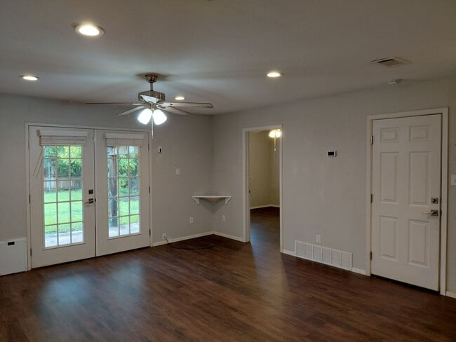 Photo - Adorable 3/2 with Garage Parking + Large backyard and gazebo!!