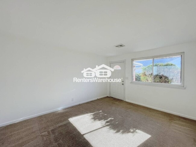 Photo - 138 Dupre Ave