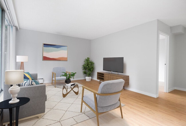 Central Plaza - Central Plaza Unit 00804