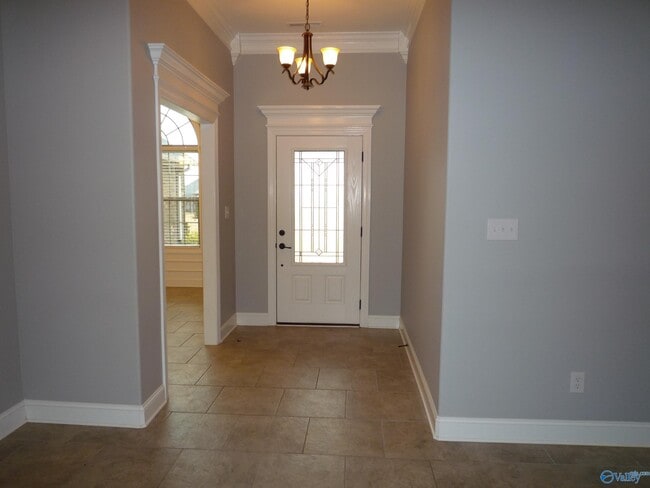 Photo - 13205 Hill Crest Dr