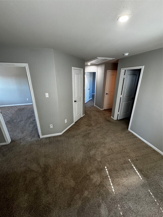 Photo - 5746 Manning Crk Trl