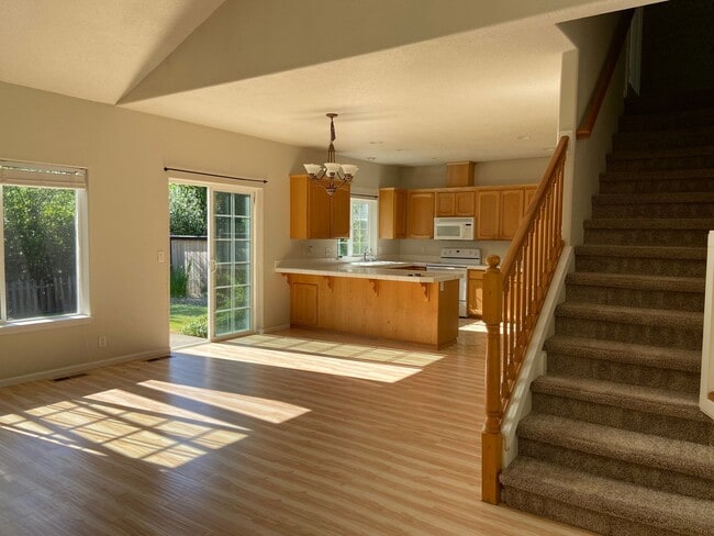 Photo - Ambleside Three Bedroom Home