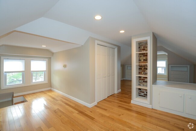 Building Photo - 32 Gilman St Unit 2, Second Floor Rental