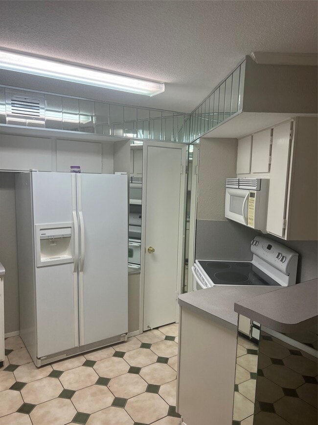 Photo - 10811 Richmond Ave. Unit 56