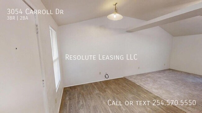 Photo - 3054 Carroll Dr