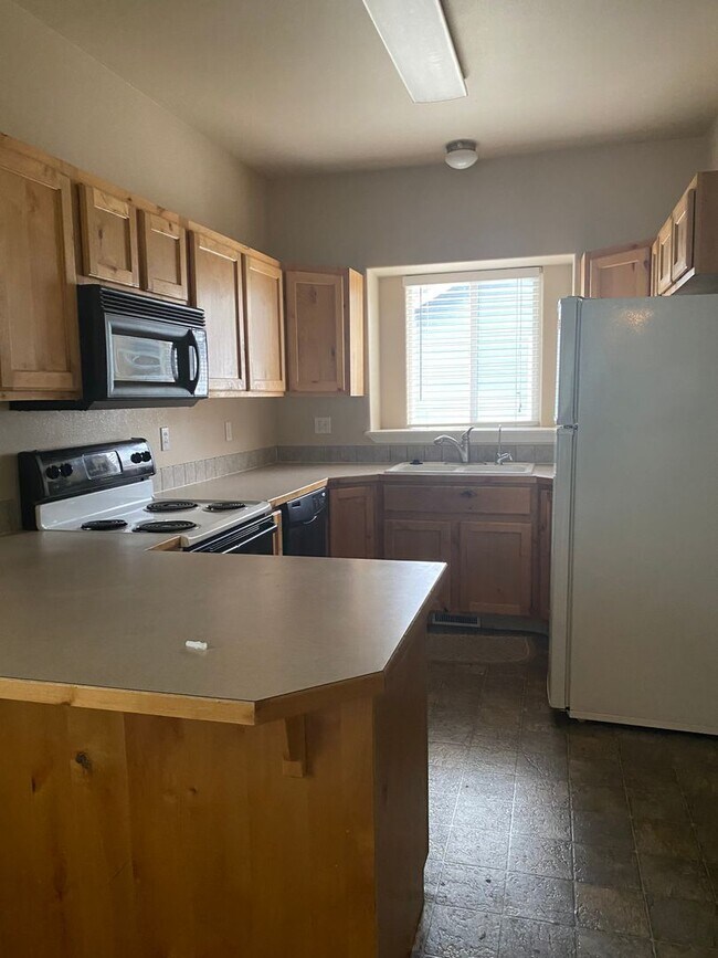 Craftsman Style bungalow for rent near BSU... Rental House Rental in