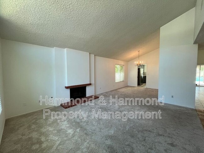 Photo - 11735 La Tierra Ct