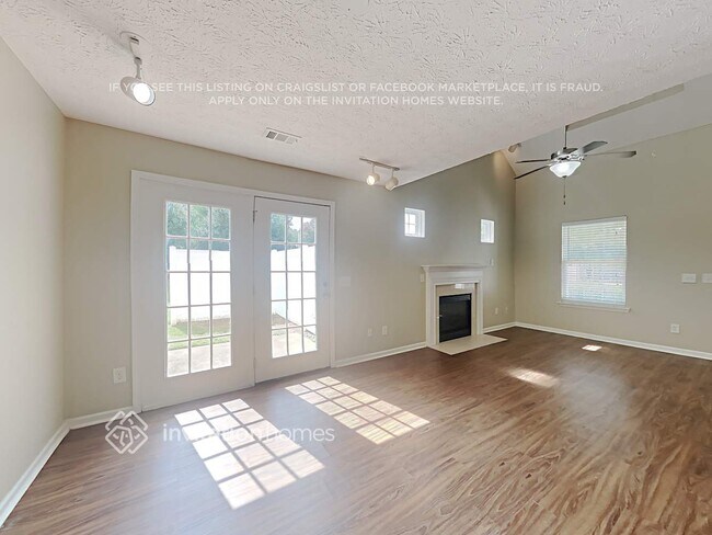 Photo - 6160 Mountain Top Pl