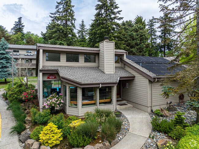 Photo - Sunwood Condominiums