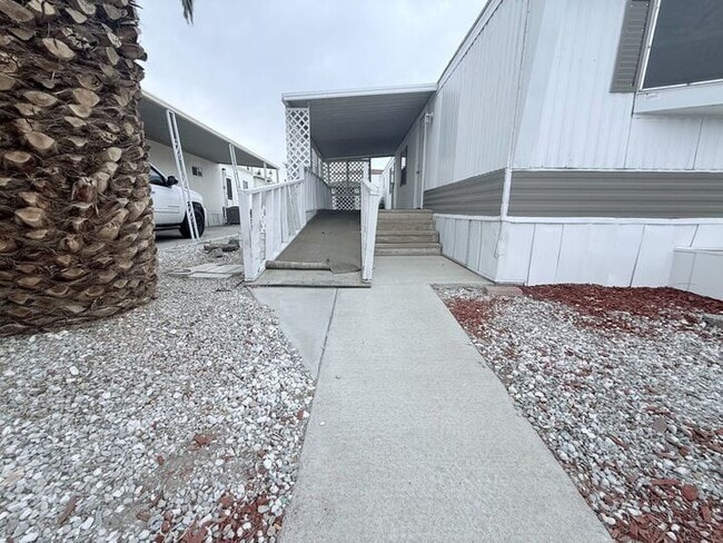 Photo - 3601 E Wyoming Ave