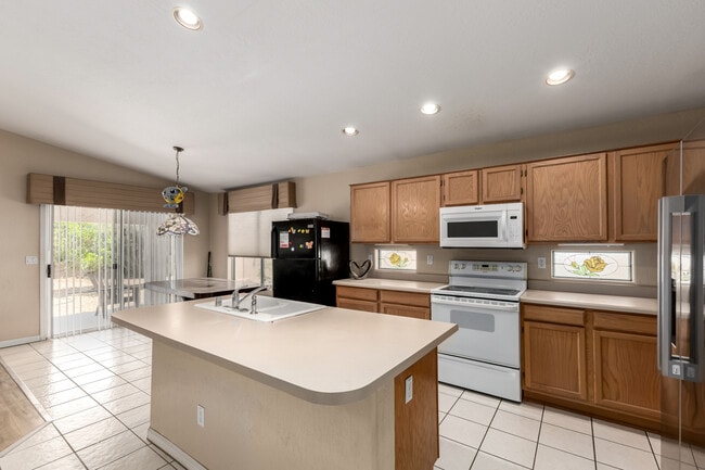 Photo - 22016 N 66th Ln