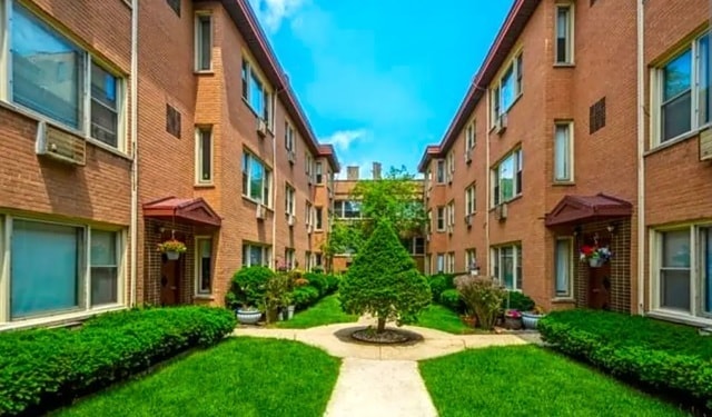 Building Photo - 1318 W Lunt Ave Unit 301