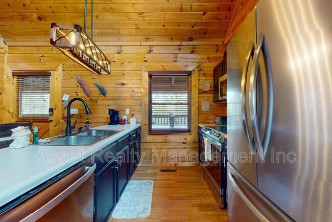 Photo - 2632 Camden Way