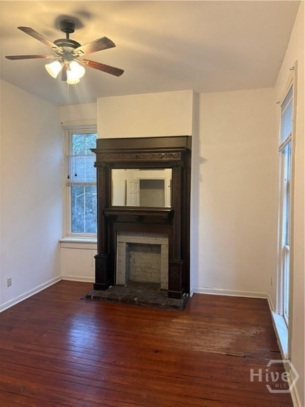 Photo - 219 E Taylor St