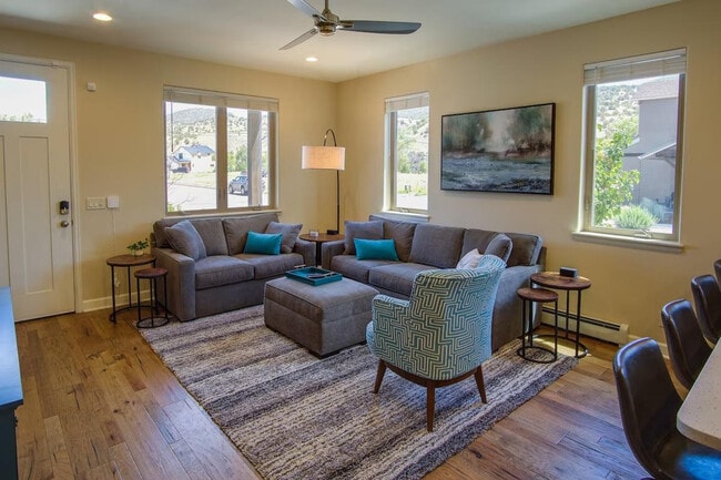 Photo - 240 Co Rd 105 Unit ID1386169P