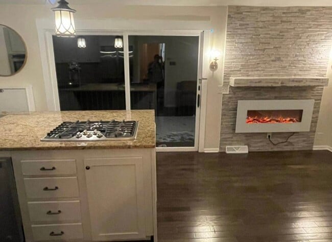 Photo - 510 Kenwood Ave Unidad Kenwood Apt 2