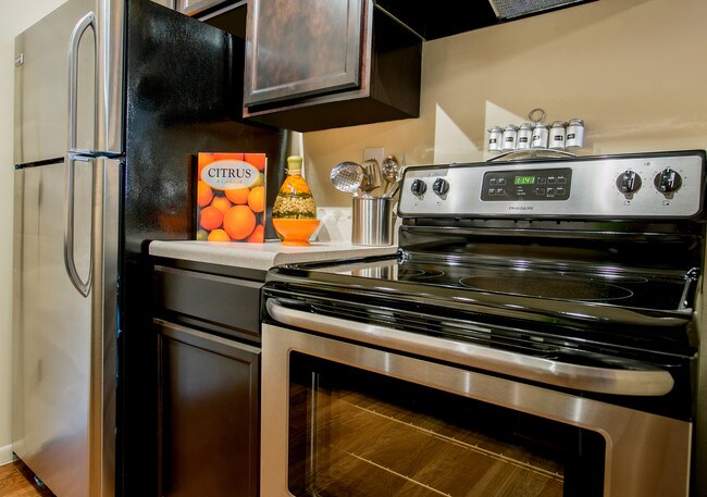Gettysburg Square Apartments kitchen appliances