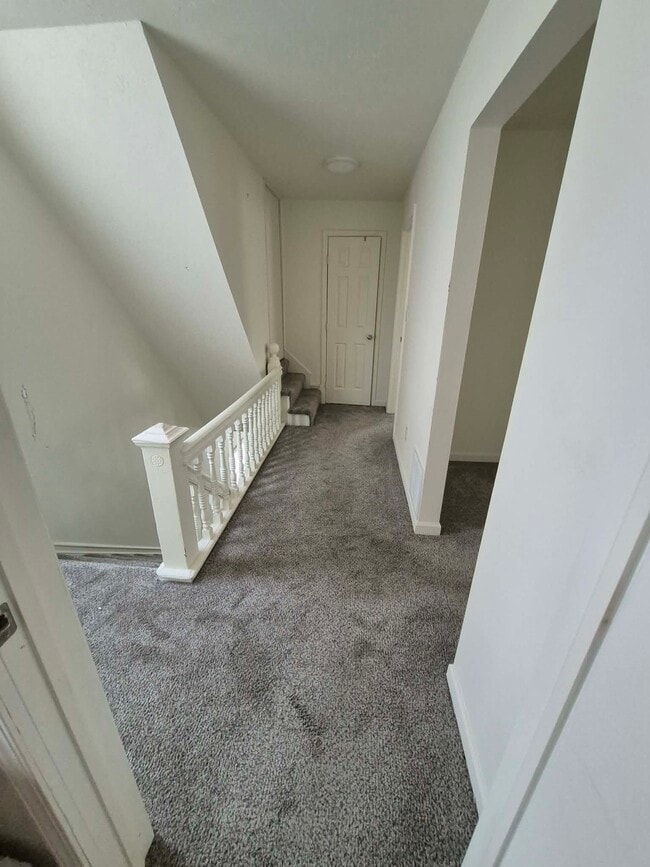 Aterrizaje en lo alto de las escaleras - 29 Franklin St