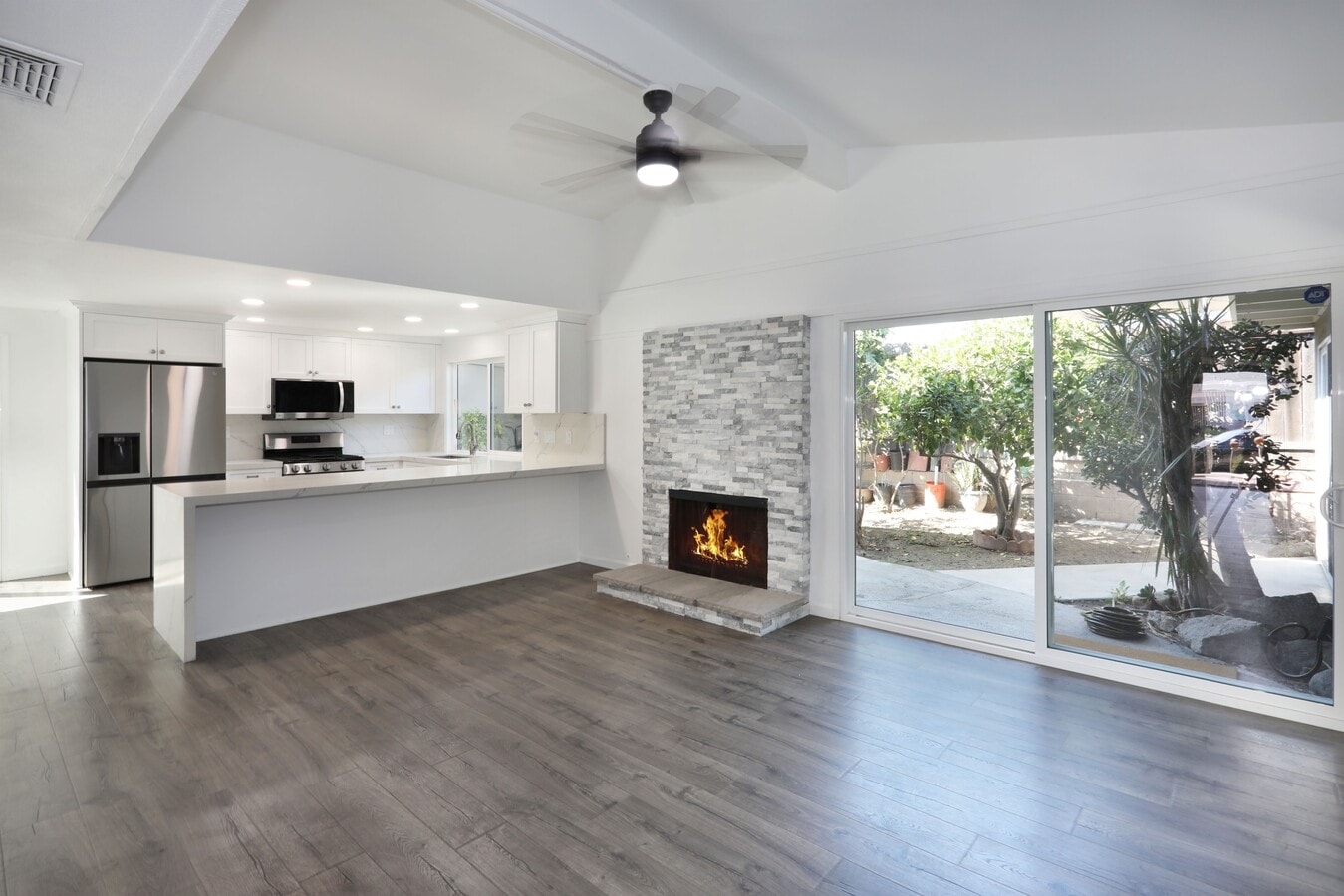 Photo - 14461 Denbigh Ln