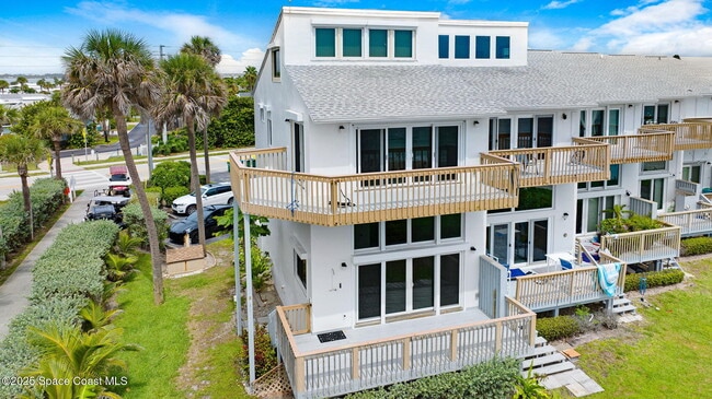 2711 S Hwy A1A