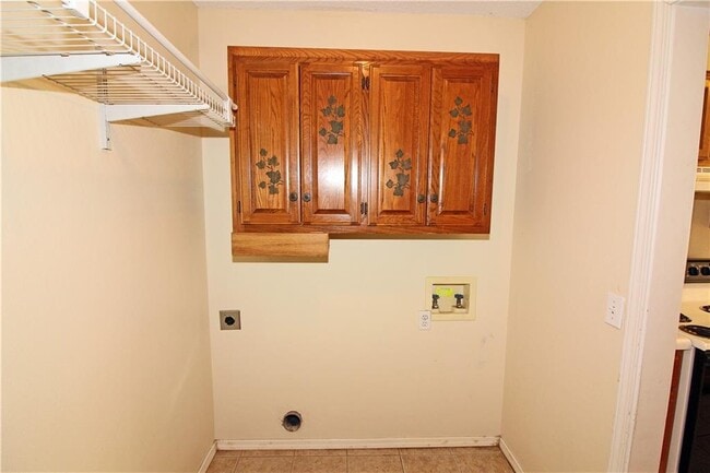 Photo - 2515 Parkcrest Dr