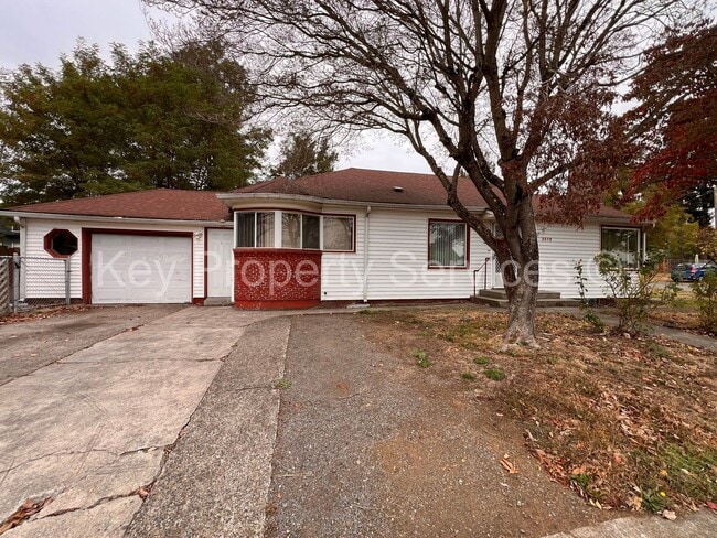 Building Photo - Charming Two Bedroom House near Downtown V...