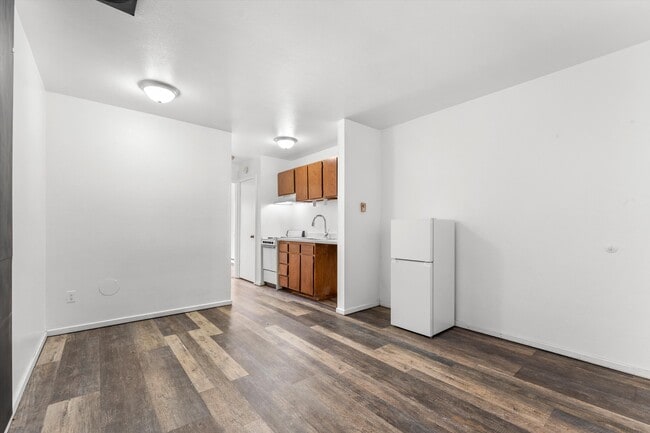 Photo - Grove Street Apartments